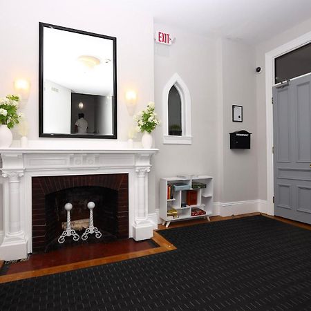 Cozy Newbury Street Studio, #5 Boston Buitenkant foto